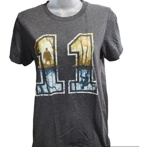 Canvas Stranger Things Eleven Gray Graphic Tee Small